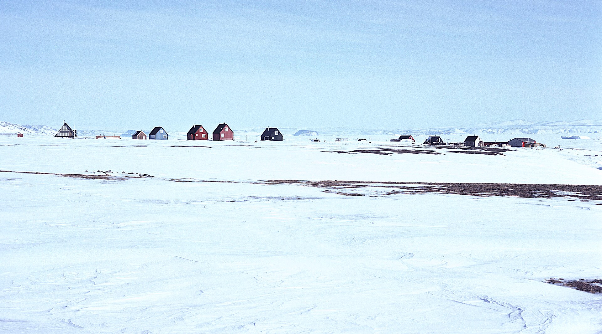 Greenland mountain settlement